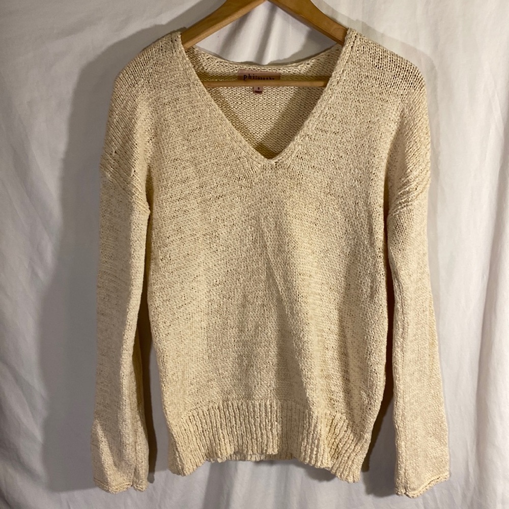 Philosophy woman’s sweater top size S.